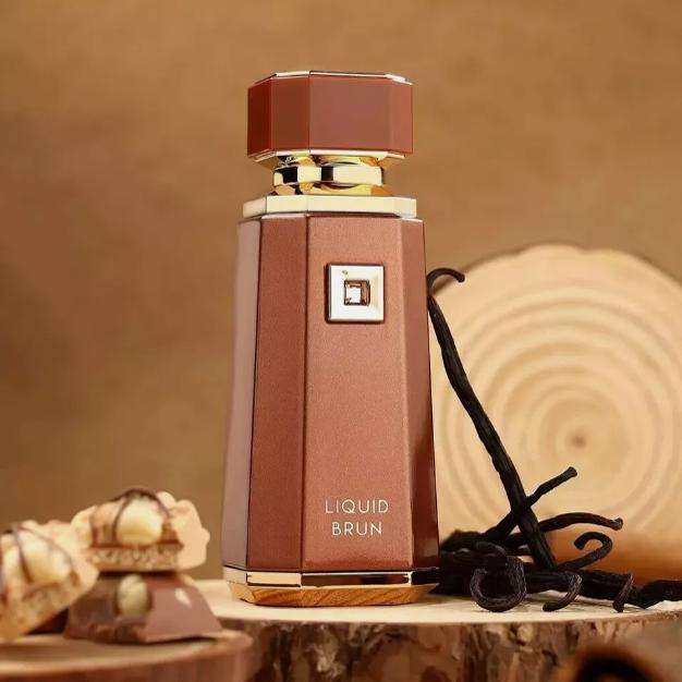 สีน้ำตาล