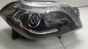 MercedesBenz GL166キセノン<span class=keywords><strong>LED</strong></span>ヘッドライト用ヘッドライトのアメリカ版2013-2015W166車のヘッドランプGL350GL400GL450