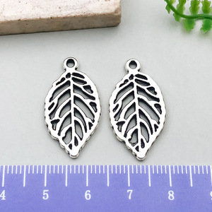 DIY Retro gümüş Hollow alaşım takı yaprak-tema bilezik kolye küpe akçaağaç yaprağı kolye ile günlük giyim parti için - Product Image 5
