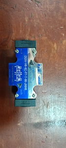 TOKYO KEIKI hidrolik valf DG4V-3-2C-M-P2-T-7-52 DG4V-3-6C-M-P2-T-7-56 DG4V-5 DG4V-7 DG4V-8 DG4V-10 solenoid kumandalı valf