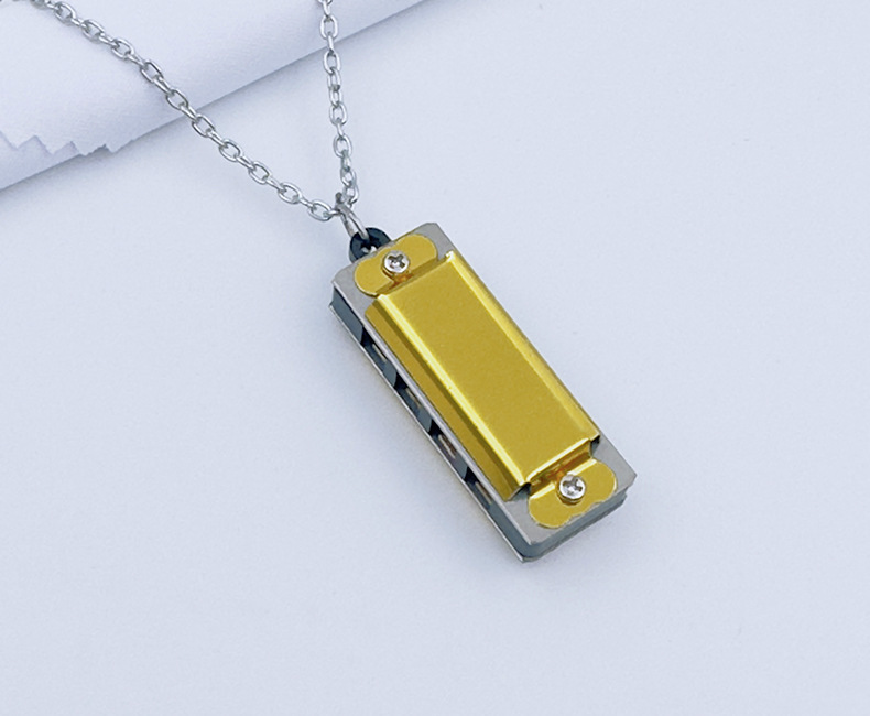 Jaune