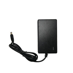 12.6V1Aバッテリー充電器アダプター電動工具充電器DCコネクタ付き - Product Image 3