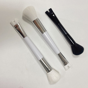 Sıcak satış yeni trend özel etiket burun kontur fırçası hiçbir logo 2 in 1 burun kontur u-şekilli makyaj fırça - Product Image 2