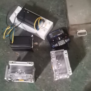 Customized Rubber Track Undercarriage for <strong>Robot</strong> or Small Machine - Max <strong>Load</strong> 200KG - Product Image 6