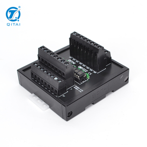 Encodeur et compteur de module de bornier QMY322 NPN PNP 8SSR 60V - Product Image 1