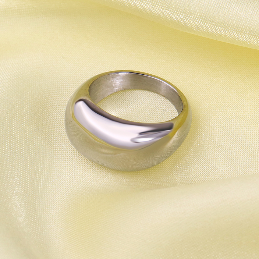 Chunky silver