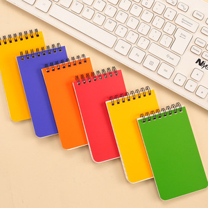 Venta al por mayor de notas de colores logotipo personalizado promocional mini cuadernos de papel para escribir para la planificación y el uso diario - Product Image 1