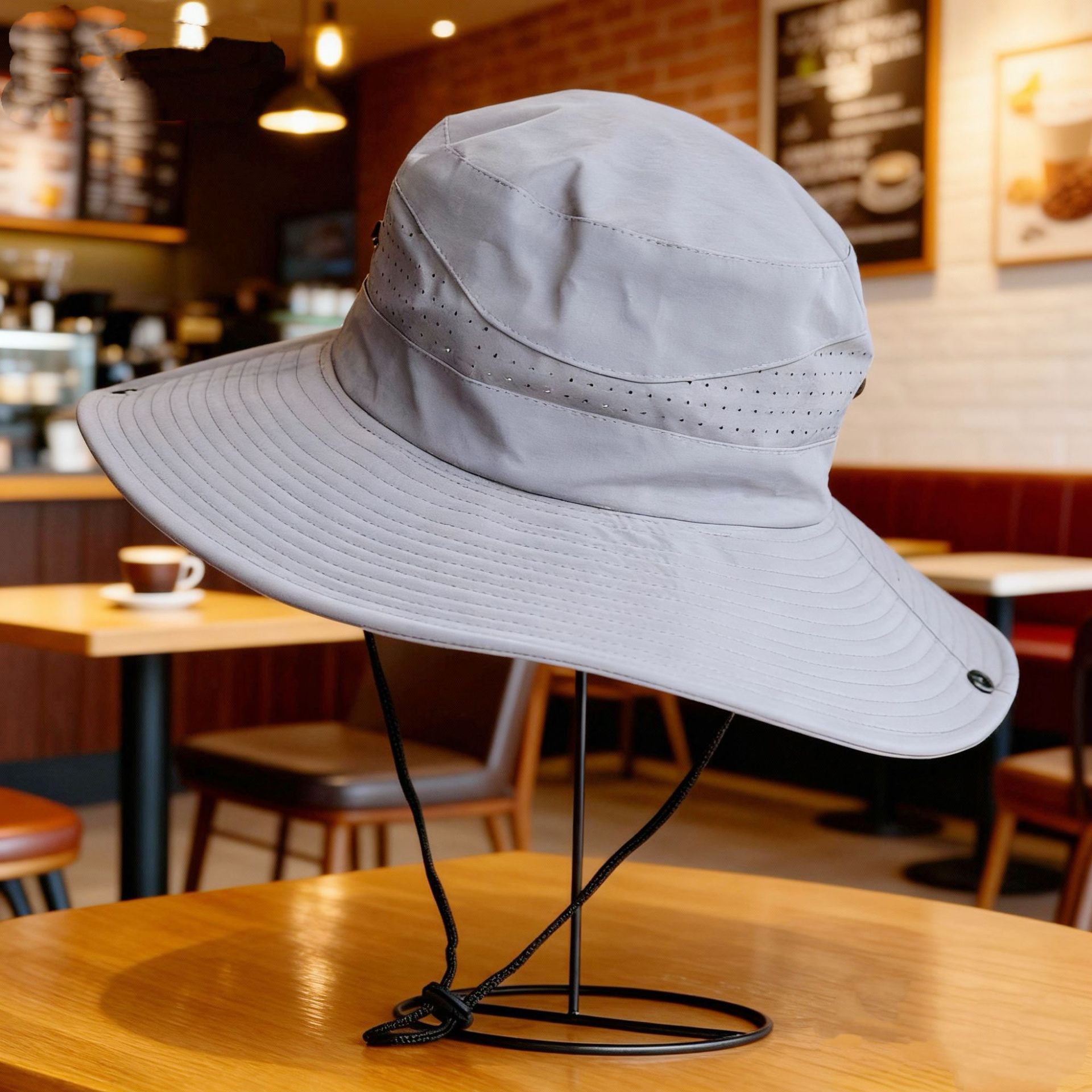 Cappello da pescatore traforato - grigio chiaro