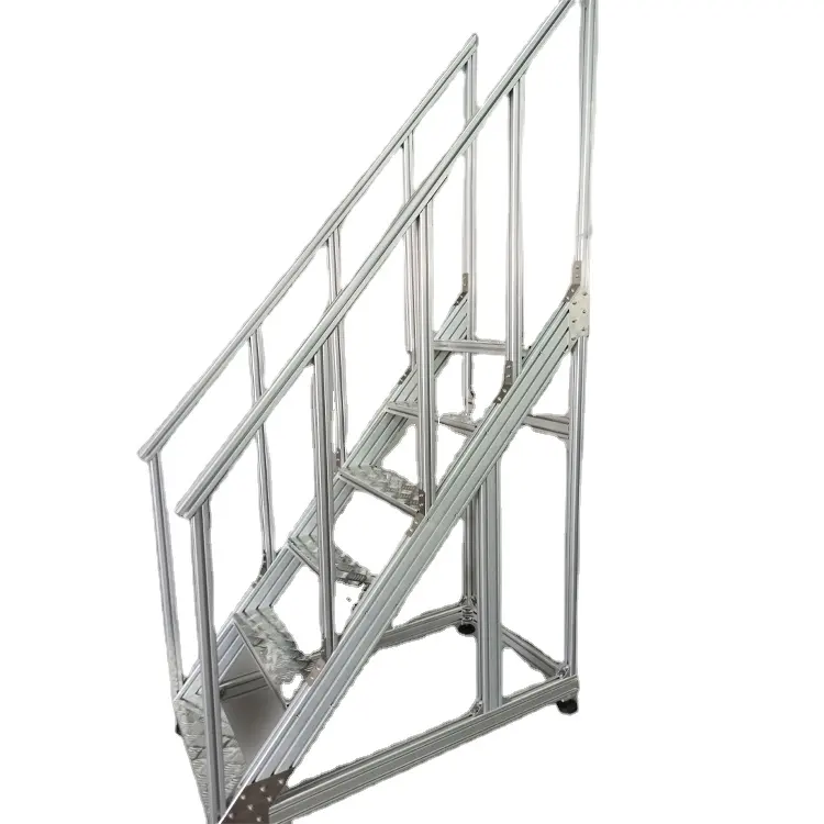Escaliers industriels en aluminium Plateformes de travail en profilé d'aluminium avec barrière de sécurité