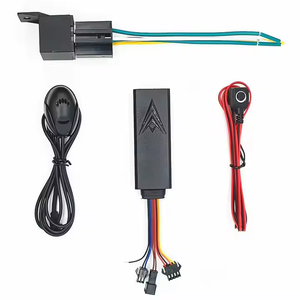 Dispositivo de seguimiento GPS con aplicaciones Soporte de seguimiento de sitios web Relé y micorófono - Product Image 1