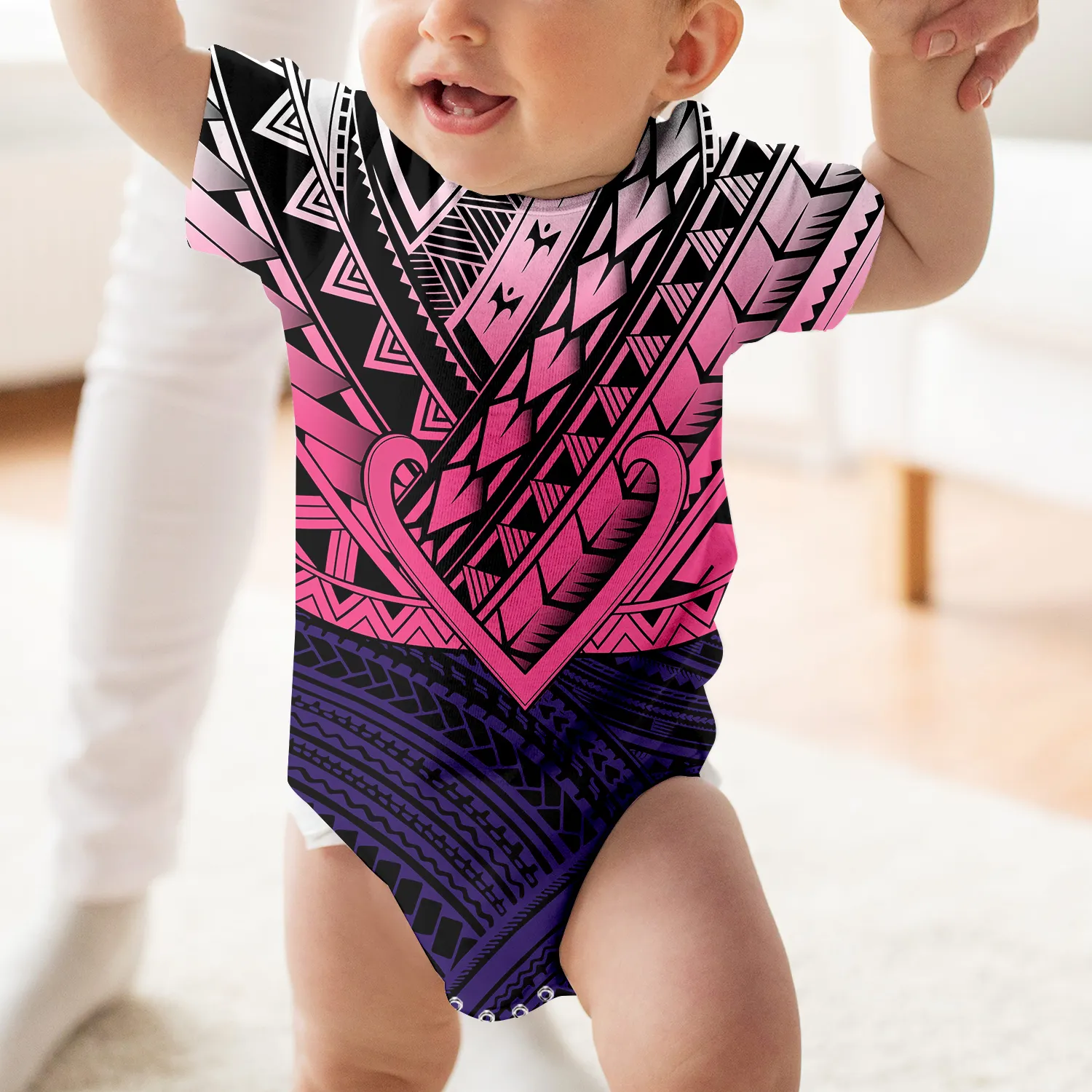 Venta al por mayor de bajo precio de verano acogedor suave bebé Romper Unisex ropa barata 0-24 M Polinesia ropa de bebé de manga corta Body de bebé