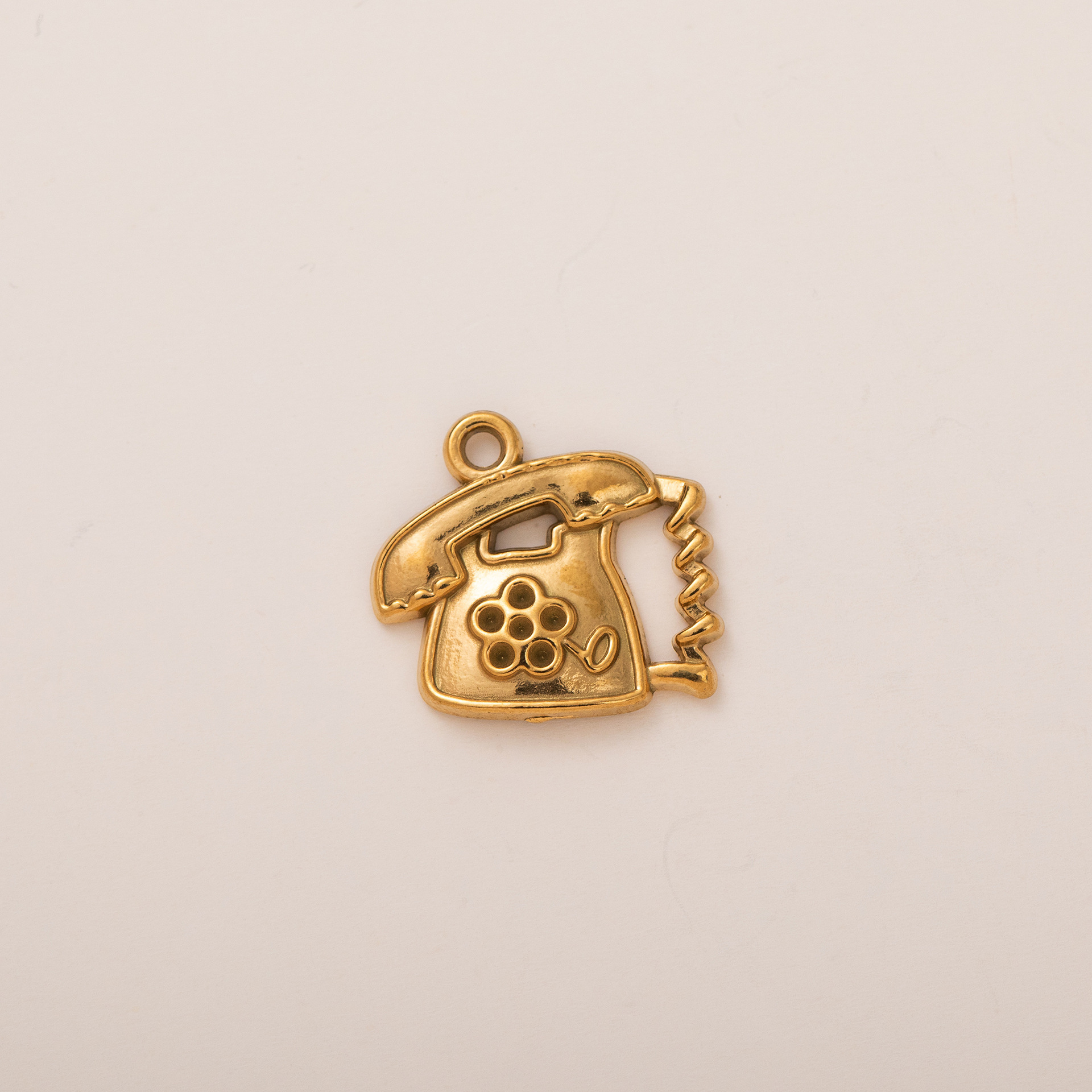 Phone pendant
