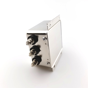 Üç fazlı invertör giriş EMI EMC filtre 380VAC anma akımı 10A 20A 30A 40A <span class=keywords><strong>50A</strong></span> 60A 80A 100A 150A 200A