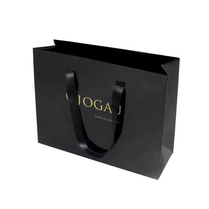 कस्टम मुद्रित ब्रांड लोगो डिजाइन के साथ पदोन्नति लक्जरी कपड़े खुदरा उपहार शॉपिंग काले पेपर बैग संभाल