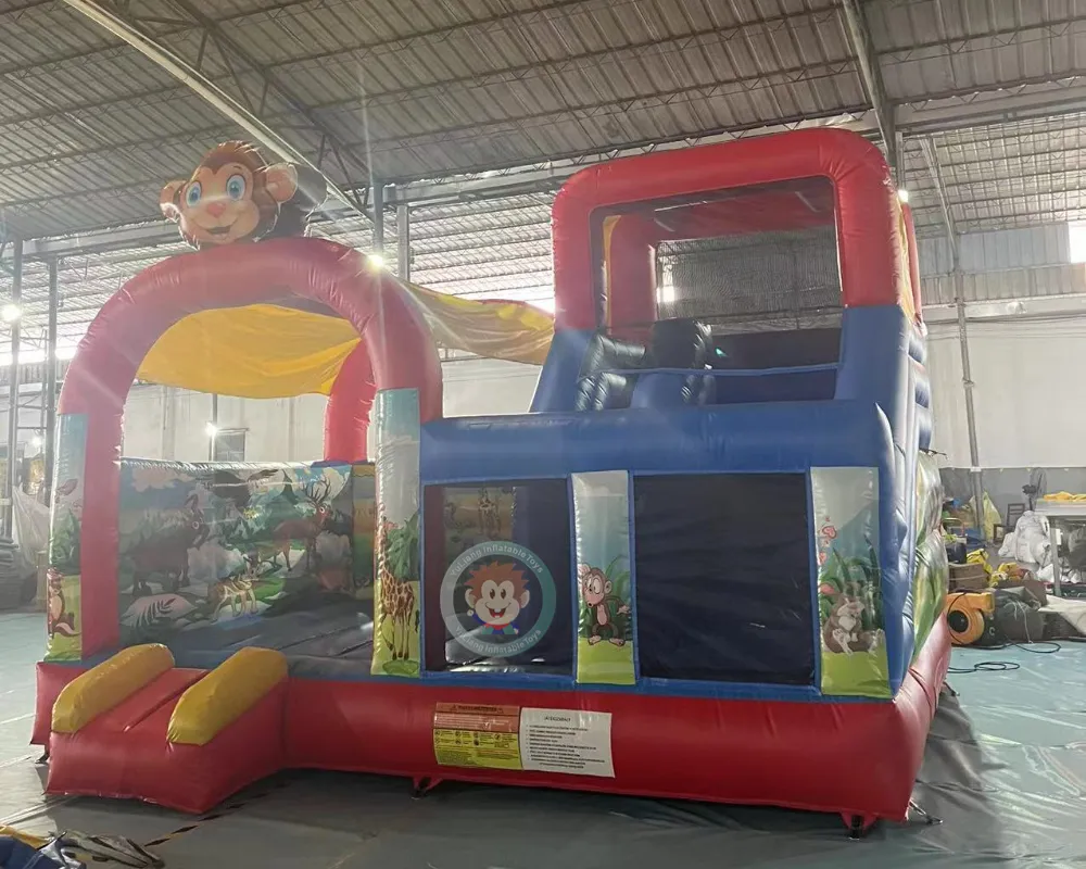 Casa inflável comercial do salto do castelo com escorregador de água para festas ao ar livre para crianças por atacado