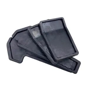 Резиновая Накладка для педали гусеницы - Product Image 2