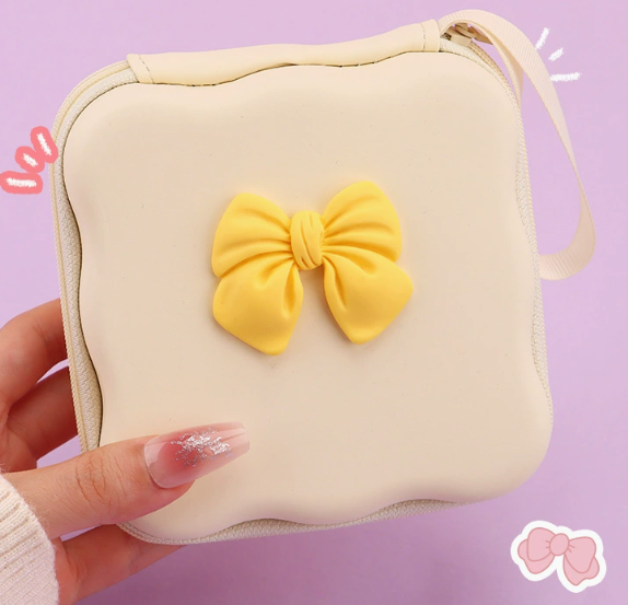 sac de rangement papillon jaune