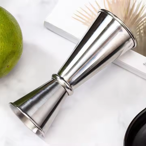 Popüler toptan barmen araçları özel fabrika doğrudan 304 paslanmaz çelik sıkma tasarım 30/50ml Jigger - Product Image 6