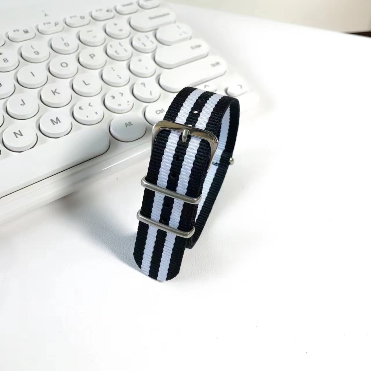 11 Noir et Blanc