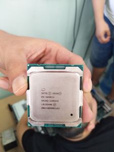 コンピュータ用E5-2690 v4低価格オリジナルCPUプロセッサ - Product Image 3