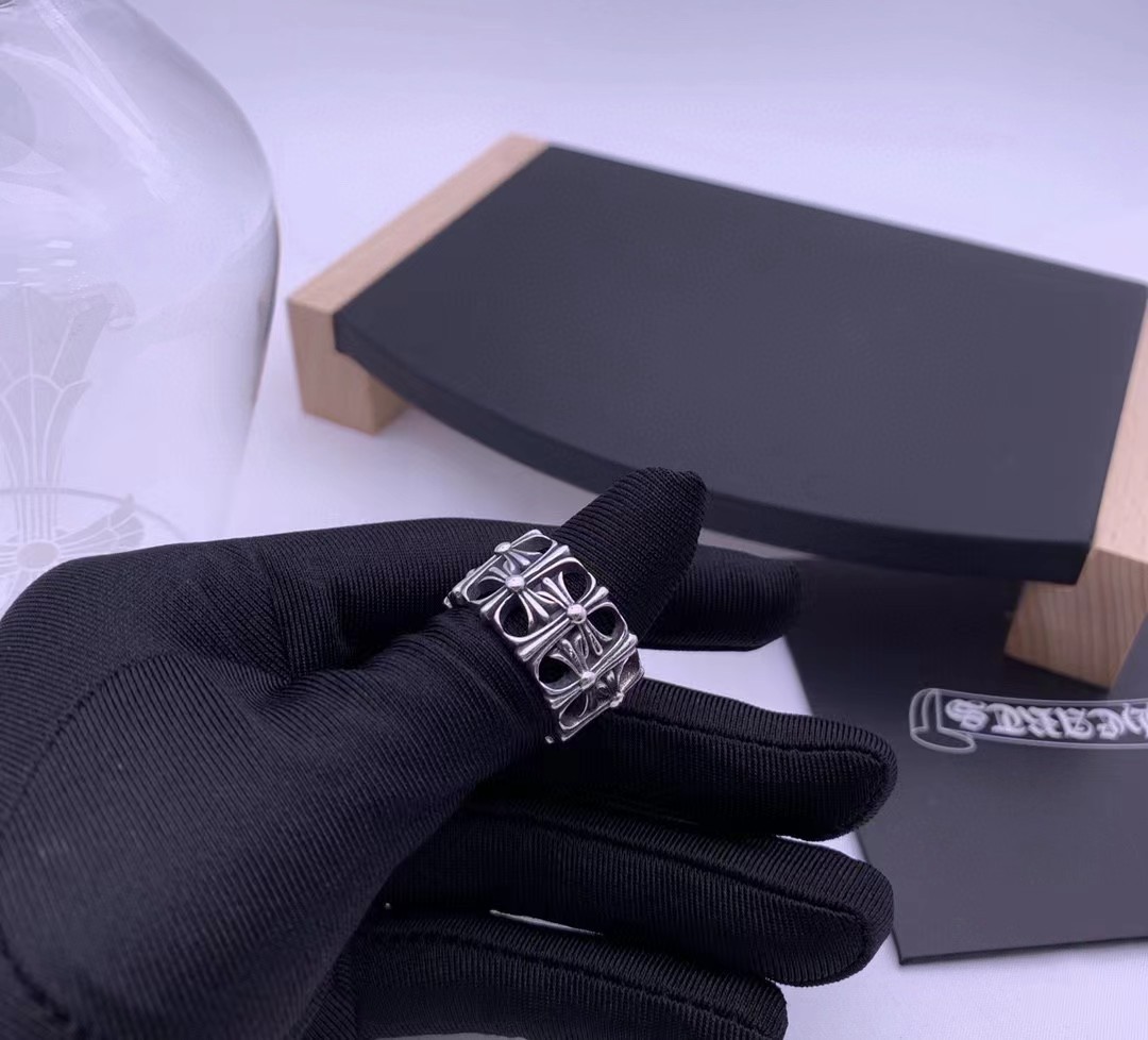 Anillo de tumba plateado
