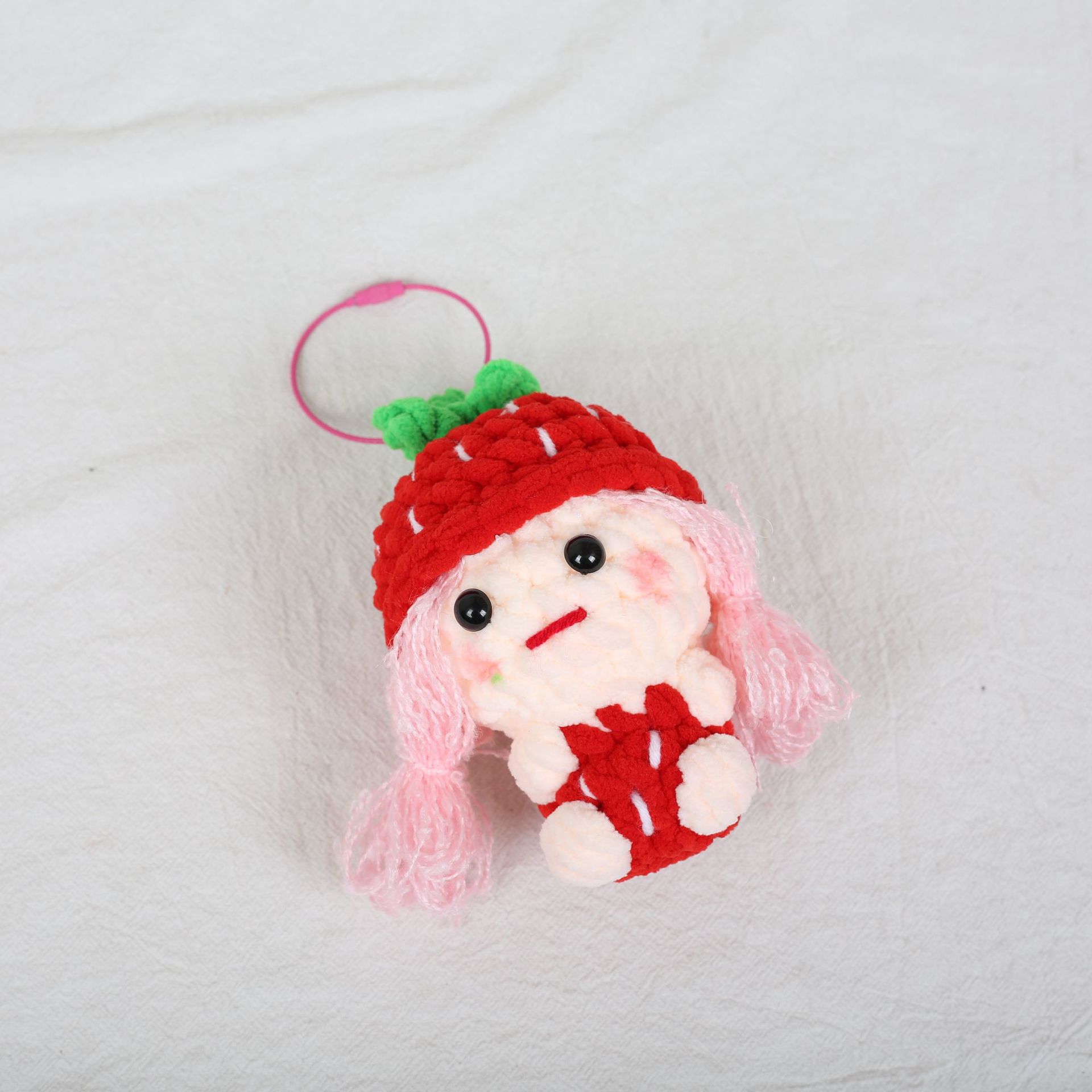 Fille aux fraises (boucle rouge)