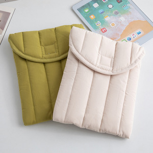 Effen Kleur Polyester Stof Aktetas Zachte Beschermende <span class=keywords><strong>Tablet</strong></span> Laptop <span class=keywords><strong>Case</strong></span> Voor Velcro Sluiting Katoen Gewatteerde Puff Draagbaar Voor - Product Image 3