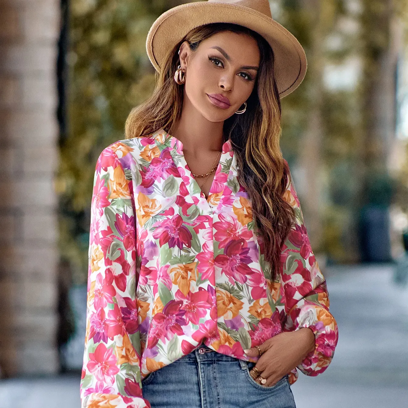 Tunique à manches courtes et col en V pour femme, chemisier à fleurs, à la mode, grande taille, été