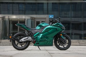 2025何塞高端最新76v 10000瓦水冷中心电机140千米/小时速度赛车电动自行车摩托车