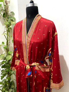 100% Silk <strong>Kimono</strong> for Wedding Party Sleeping Bath in Wholesale Price Handmade High Quality Women Silk Satin <strong>Kimono</strong> Robe - Product Image 3