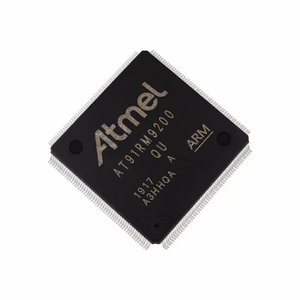 Neue Original AT91RM9200-QU-002 AT91RM9200 QFP-208 ARM MCU 16kB SRAM 180MHz PWM Mikro controller integrierte Schaltung Chip IC