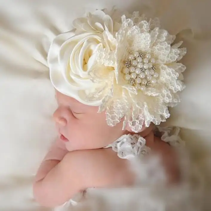 Vente en gros de bandeaux à fleurs pour bébés Turban pour petites filles avec perles en diamant Bandeau enveloppant pour nouveaux-nés
