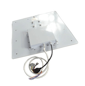 Lector UHF RFID integrado de estacionamiento de 860-960MHz 12dbi con interfaz TCP/IP - Product Image 3