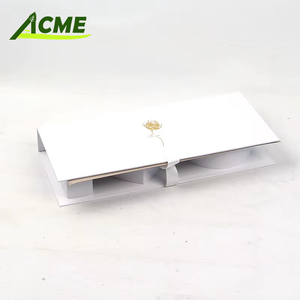 批发翻盖礼品盒字母组合设计 “我爱你” 信息花图案个性化包装压花哑光层压 - Product Image 4