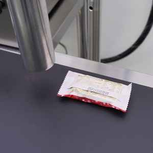 Stampante a getto d'inchiostro CIJ continuo macchina di codifica industriale intelligente a getto d'inchiostro per cavo, tubo, bottiglia, scatola, borsa, supporto OEM - Product Image 5