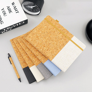 Logo personalizzato legno morbido PU splicing notebook fascia elastica modello di tessuto notebook business office Line NoteBook con set di penna - Product Image 2