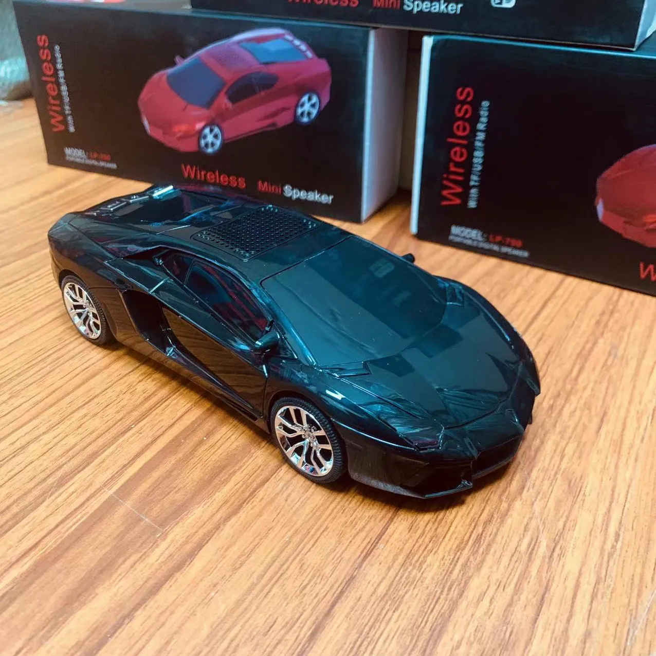 Lamborghini alto-falante bt sem fio, cartão em plugue, modelo em u-disk, áudio, chamadas mãos-livres, com subwoofer fm