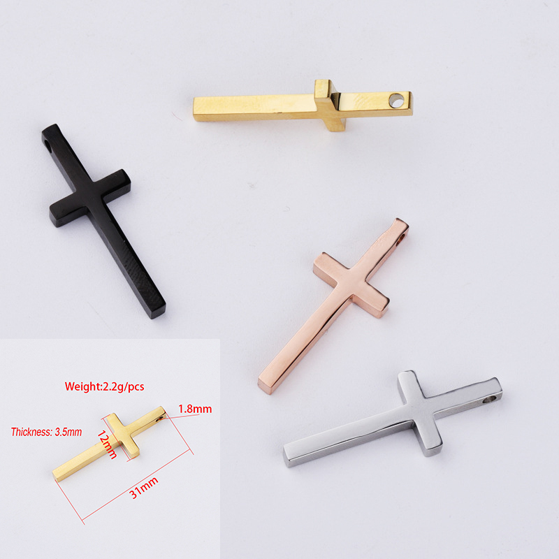 Croix de 31*12mm