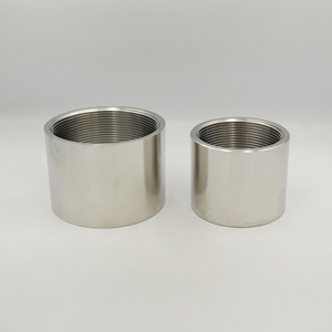 ASME B16.11鍛造ASTM A182 1/4 "-4" フルカップリングハーフカップリングクラス150クラス3000クラス6000女性スレッドソケット