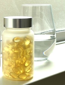 Japonya ISO 9001 sertifikalı ilaç tabletleri plastik gıda takviyesi ilaç şişesi vidalı kapak Model P4-009 B serisi - Product Image 3