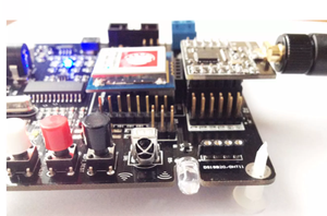 CC2530 Entwicklungs platine CH341 Serielle Kompatibilität TTL-und SPI-ZigBee-Entwicklungs platine mit WLAN-Gateway ESP8266 - Product Image 4