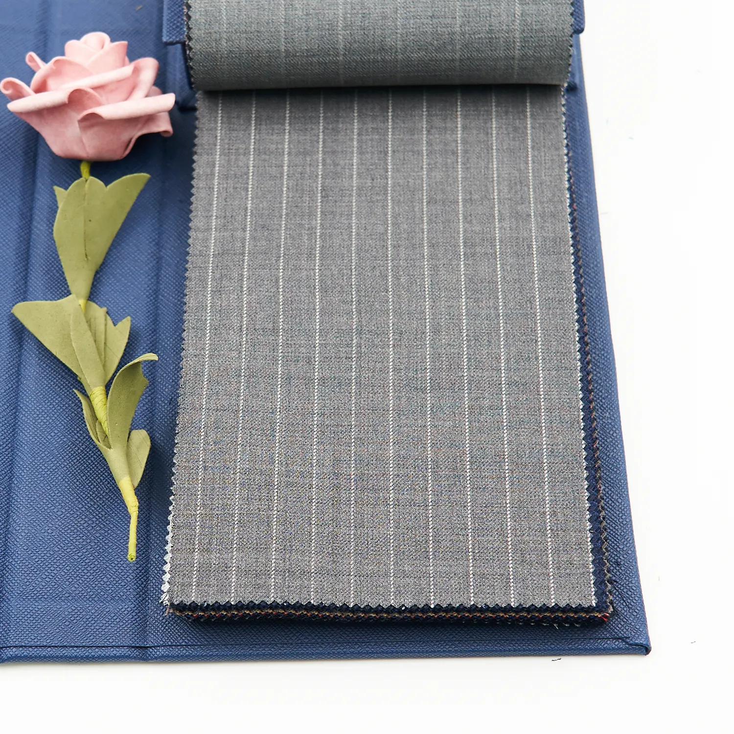 Ready Stock 50% Worsted Merino Wool 50% Polyester Italian Suiting Fabric For Men