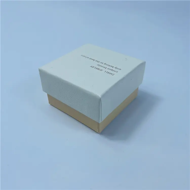 Kotak kemasan karton perhiasan daur ulang hemat biaya dengan spons
