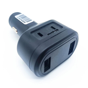 อุปกรณ์ติดตามการชาร์จเร็ว2G ที่จุดบุหรี่ GPS ติดตามพร้อม USB & Type C