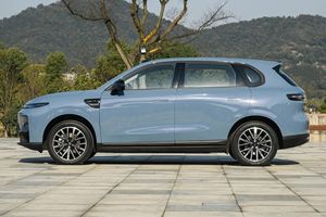 <strong>2025</strong> NEW BRAND Booking CAR Leapmotor B10 EV 2024 Smart New Energy SUV Compact Small SUV with Advanced Technology - Product Image 4