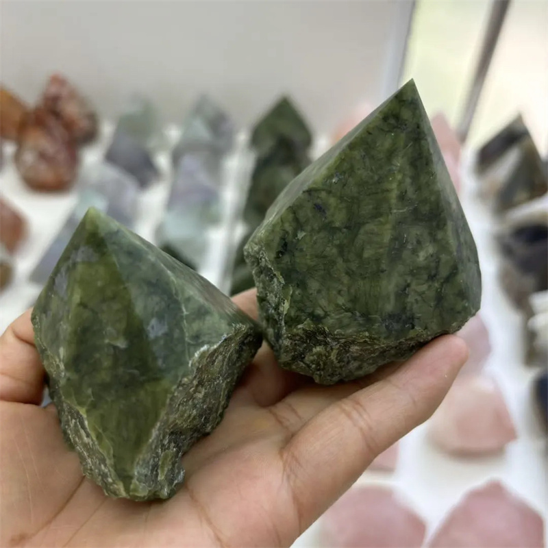 จุดดิบหยก Xiuyan