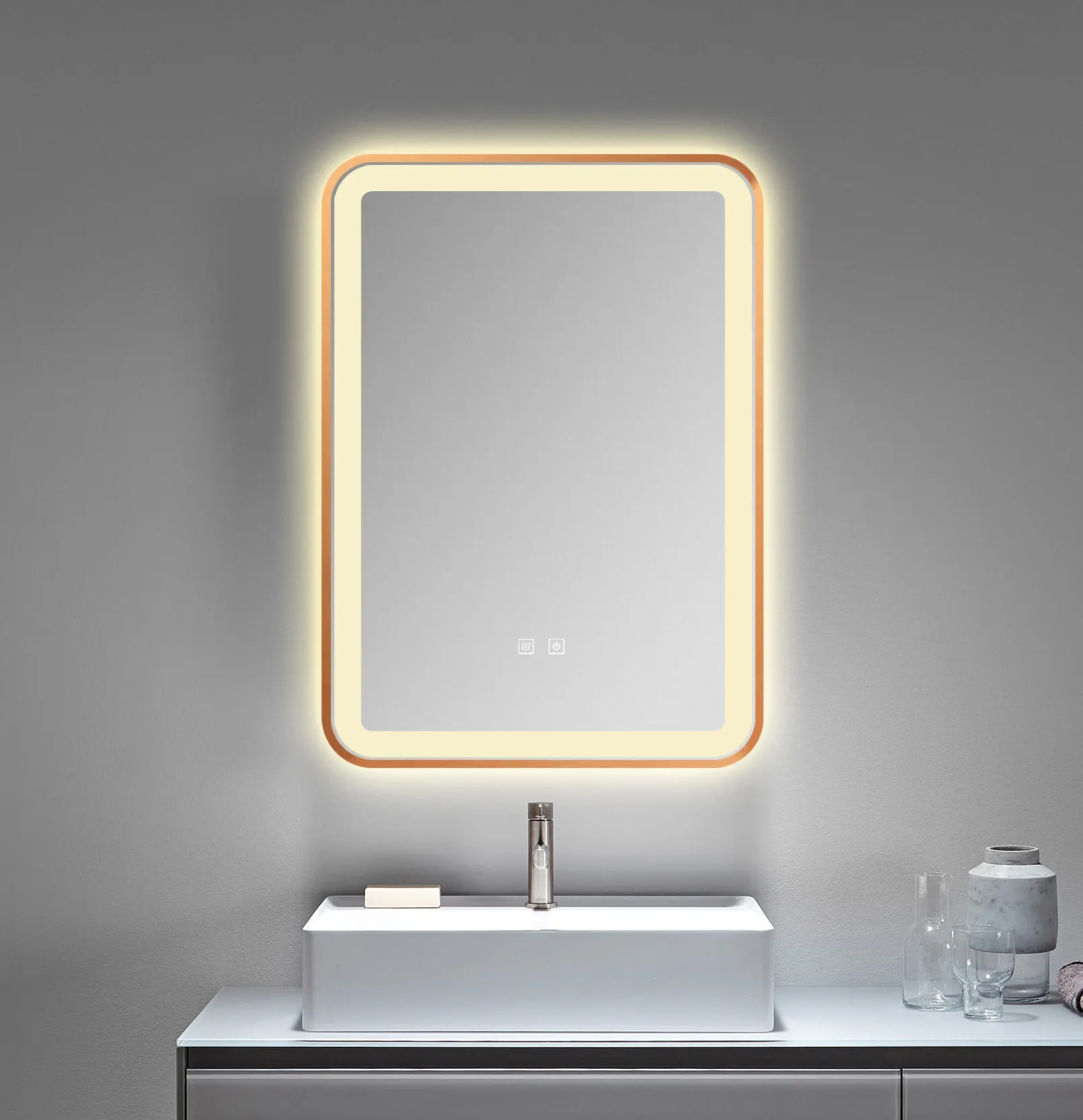 उच्च गुणवत्ता वाला तांबा रहित दर्पण स्मार्ट बाथरूम एलईडी दर्पण अनुकूलन योग्य टच स्क्रीन दर्पण