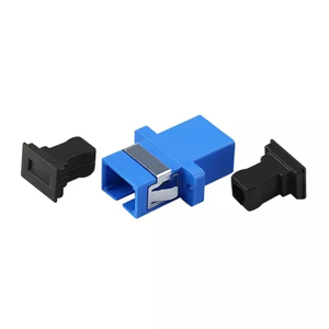Adaptador de fibra óptica SC UPC/APC Metal/plástico Simplex/Duplex con conector FC Precio moderado para redes 4G 3G TCP