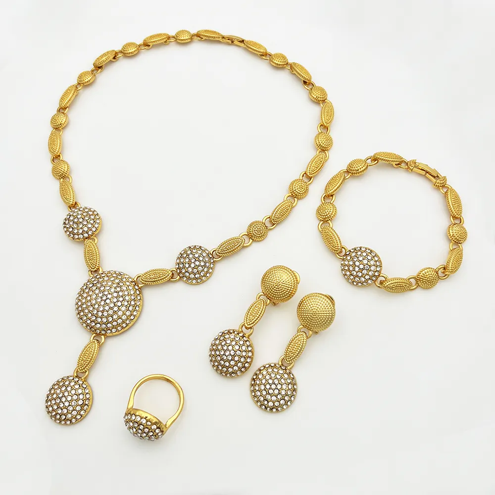 Conjunto de cuatro piezas de joyería, conjunto de joyería elegante de oro rosa, diseño creativo, conjunto de joyería de circón de lujo