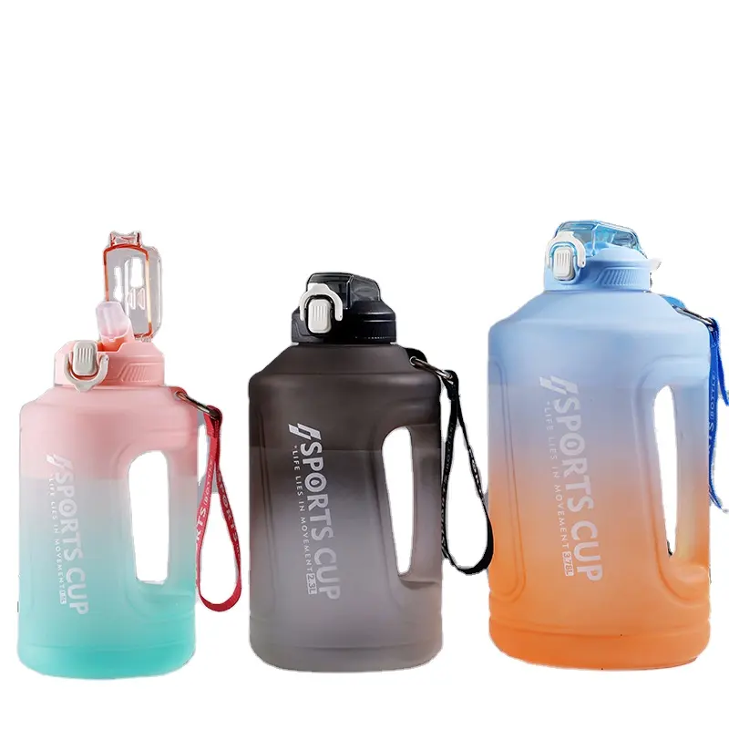 Süper büyük kapasiteli Ton Ton fincan buzlu saman kademeli değişim plastik su şişesi ile açık alan sporları spor su ısıtıcısı için